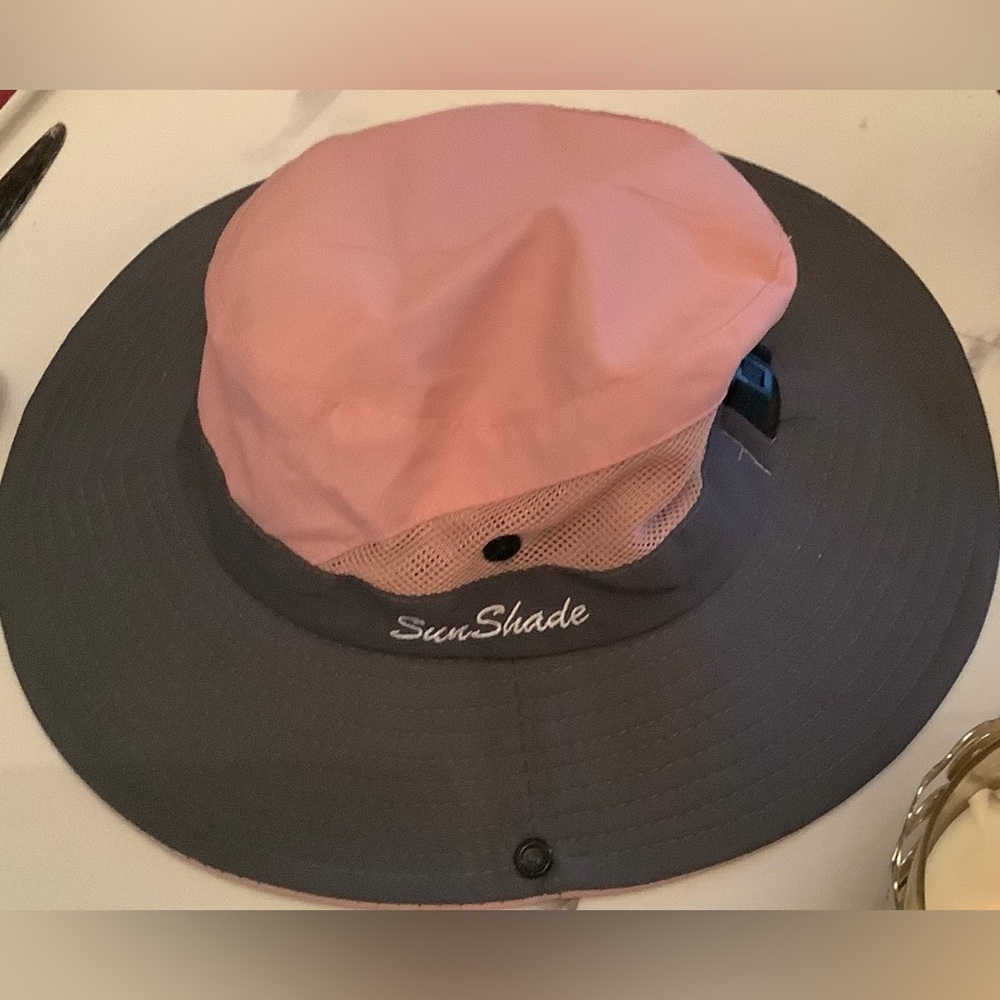 EUC SunShade Summer Hat